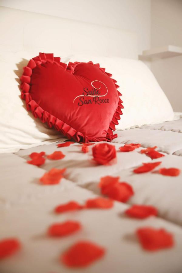 Suite San Rocco เชจลีเมสซาปิกา ภายนอก รูปภาพ